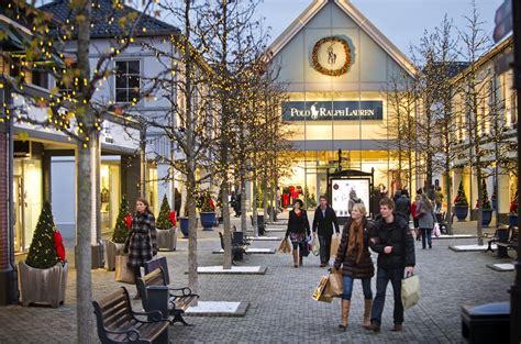 roermond designer outlet store.